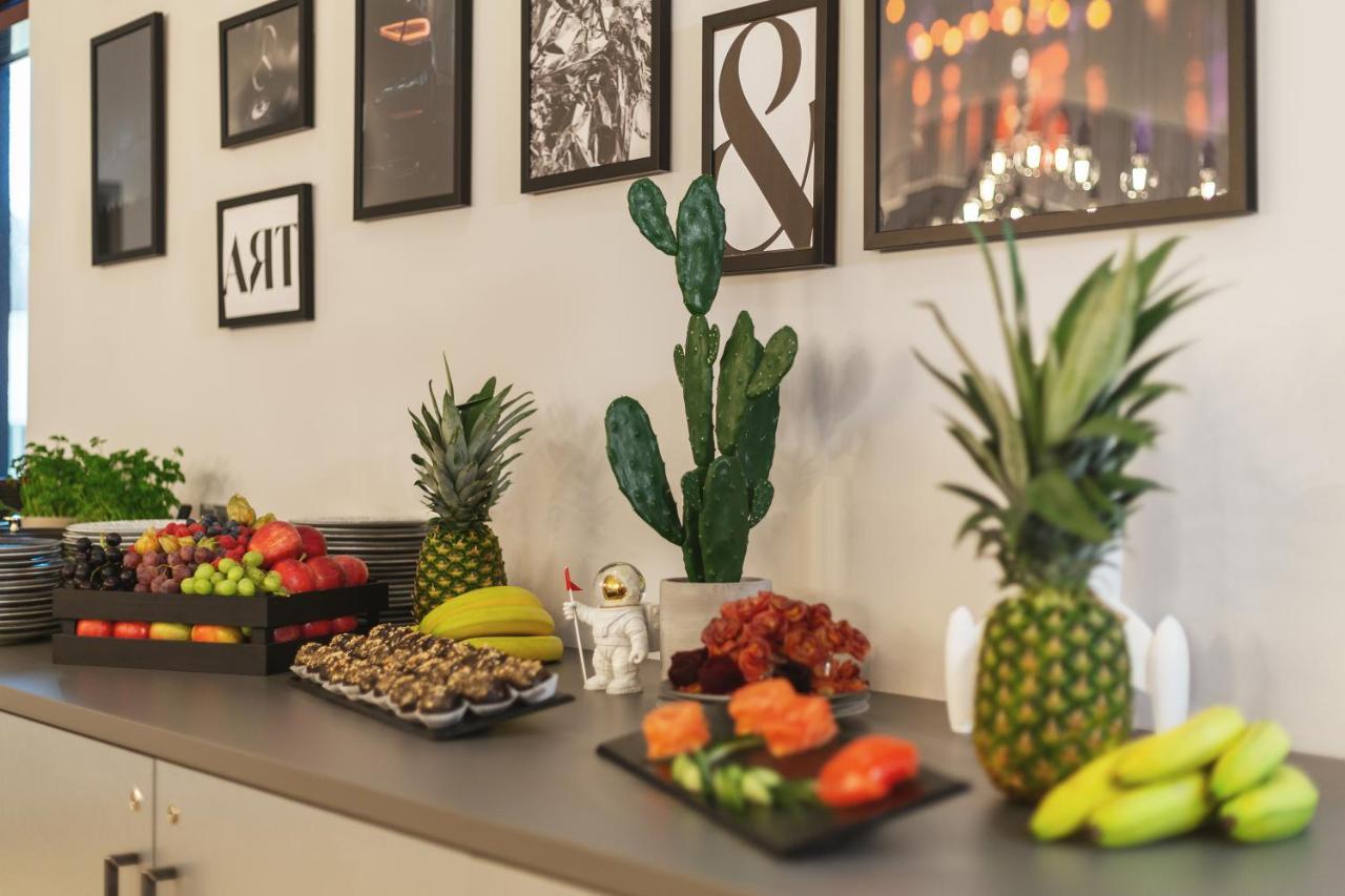 The Niu Star - Apartments Sindelfingen Bagian luar foto