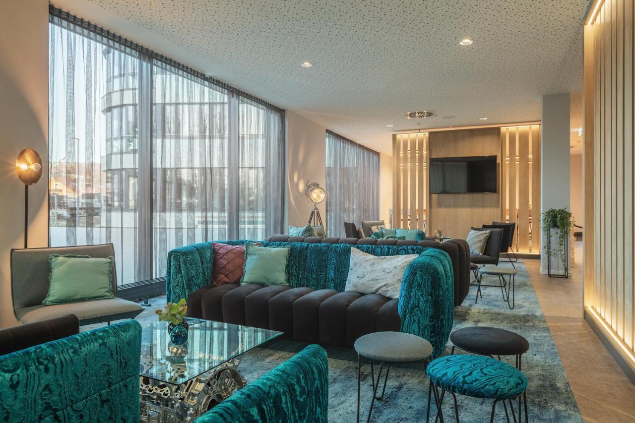 The Niu Star - Apartments Sindelfingen Bagian luar foto